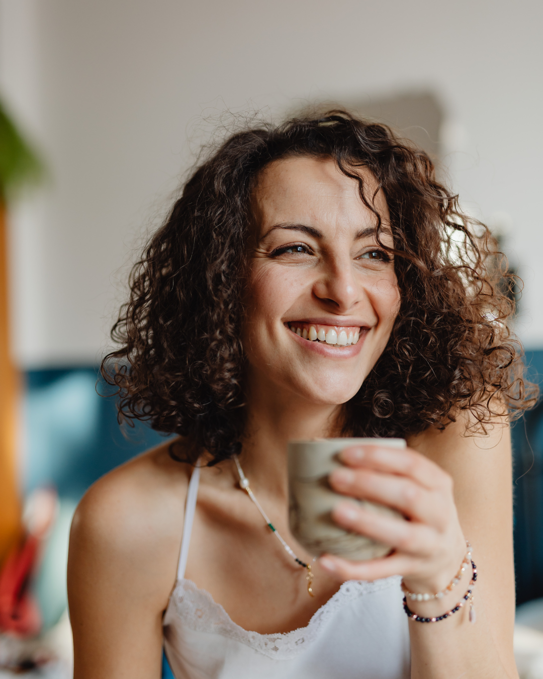 Mönchspfeffer FAQ: Wie das „Frauenkraut“ dein Hormonchaos bändigt